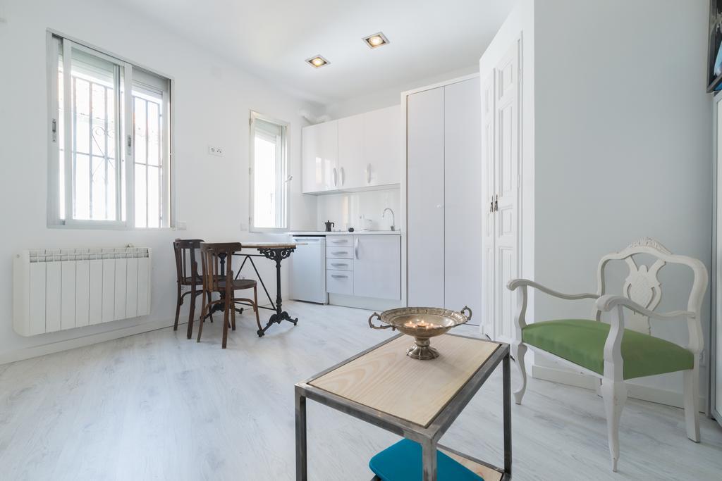 Appartement Yaiza à Madrid Extérieur photo